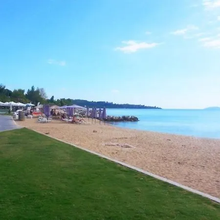 Angel House * Nikíti