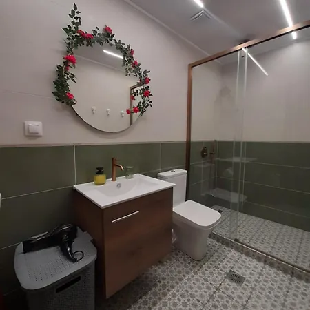 Angel House * Nikíti